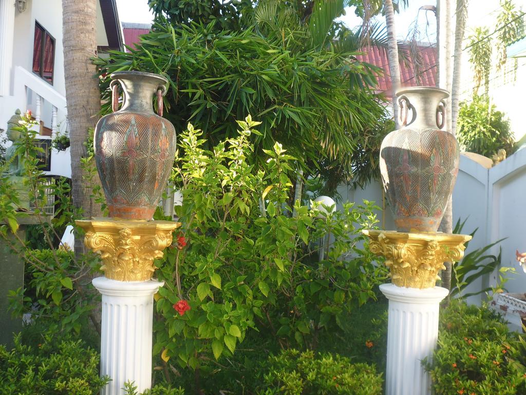Villa Oranje Pattaya Exteriör bild