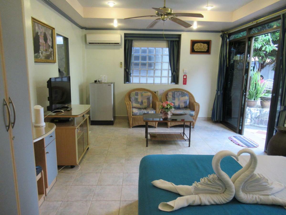 Villa Oranje Pattaya Exteriör bild